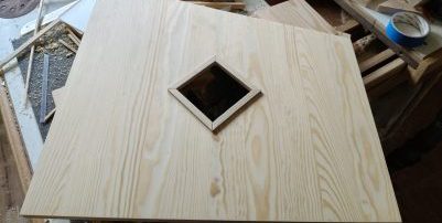 płycina z otworem na szkło