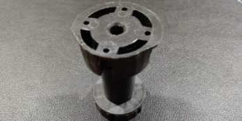 Nóżka plastikowa czarny